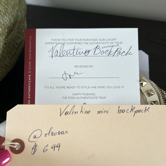 Good condition 100% authentic Valentino Garavani Backpack - Picture 7 of 11